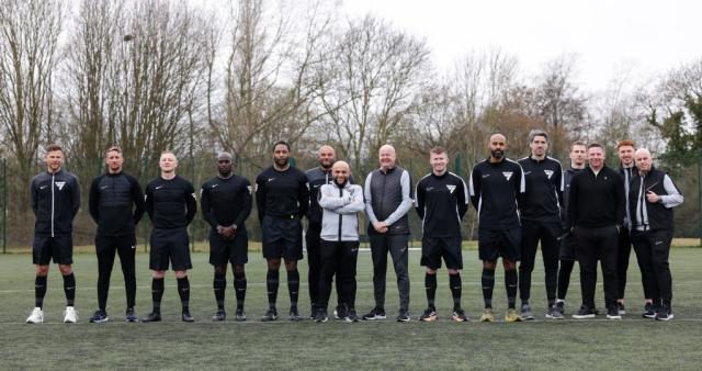 世俱杯买球网站-职业球员会是更好的裁判吗？英格兰发起创新性试验